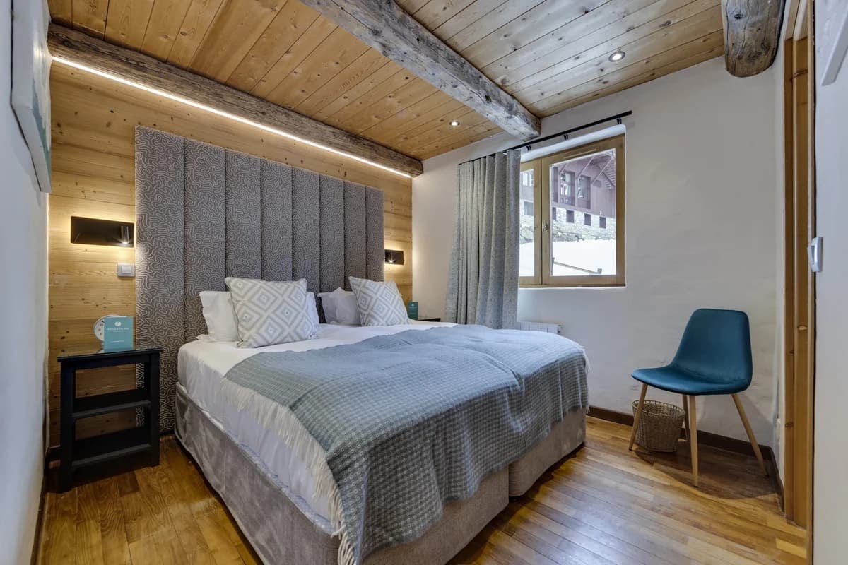 11835_c=(0,0,2047,1365)_w=1200_h=800