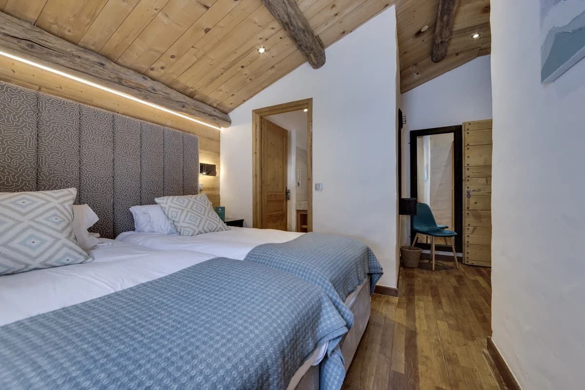 11993_c=(0,0,2047,1365)_w=1200_h=800