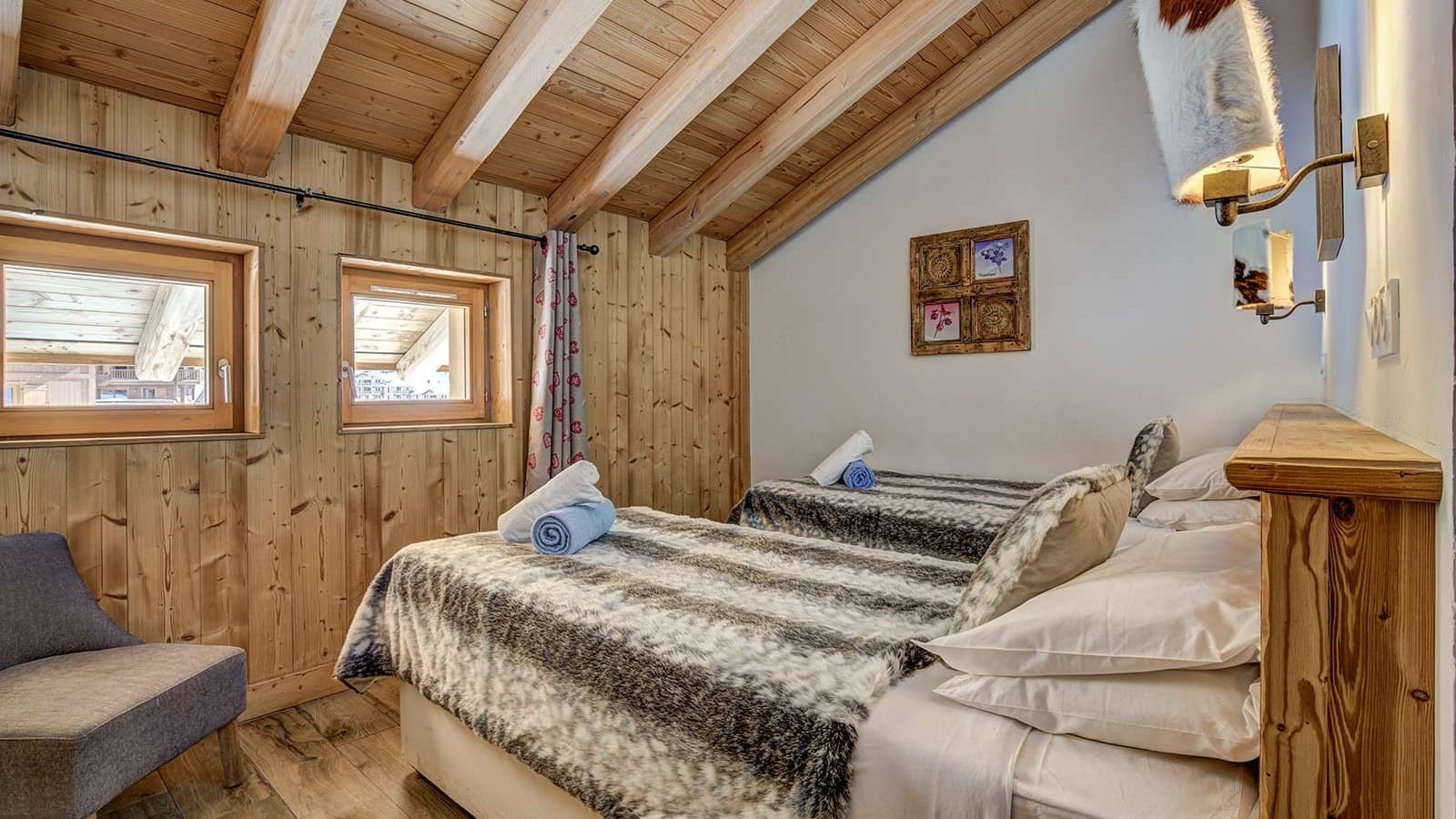 chalet-hepatica-bedroom-1-2_1681