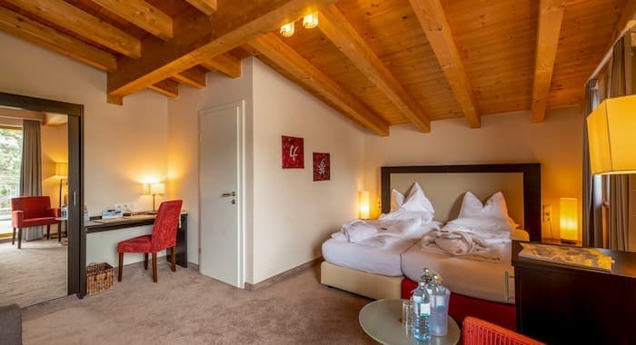 ACC_969536_AUS_STA_06WebOriginal