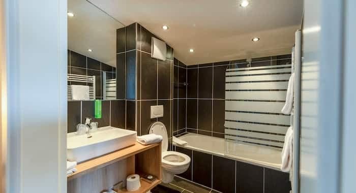 ACC_969536_AUS_STA_07WebOriginal