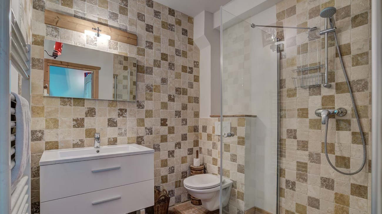 chalet-benoite-bathroom-2-1_1676