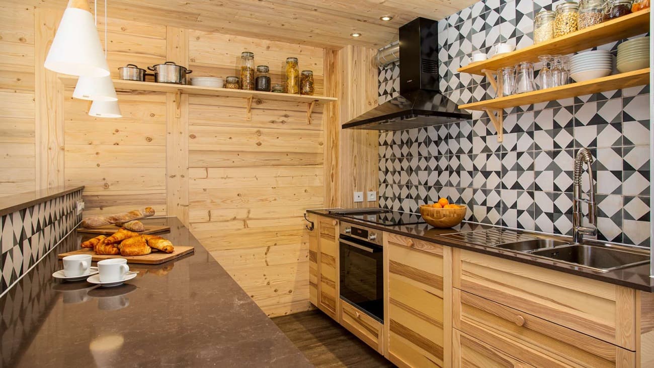 chalet-catherine---kitchen_17607