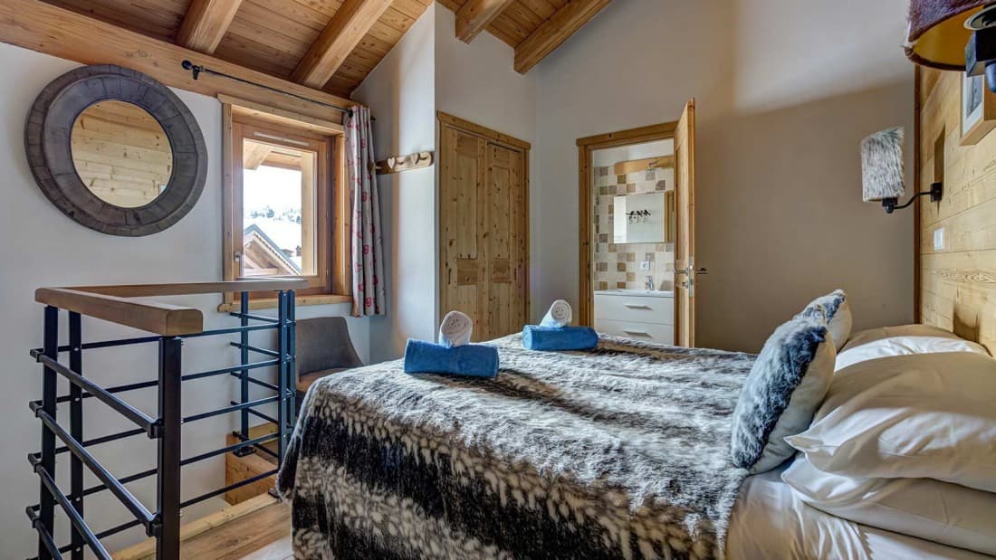 chalet-hellebore-bedroom-4-1_167