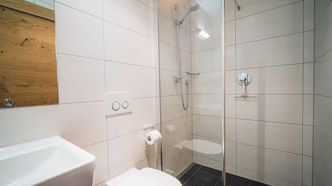 kapall-bathroom-1_19107