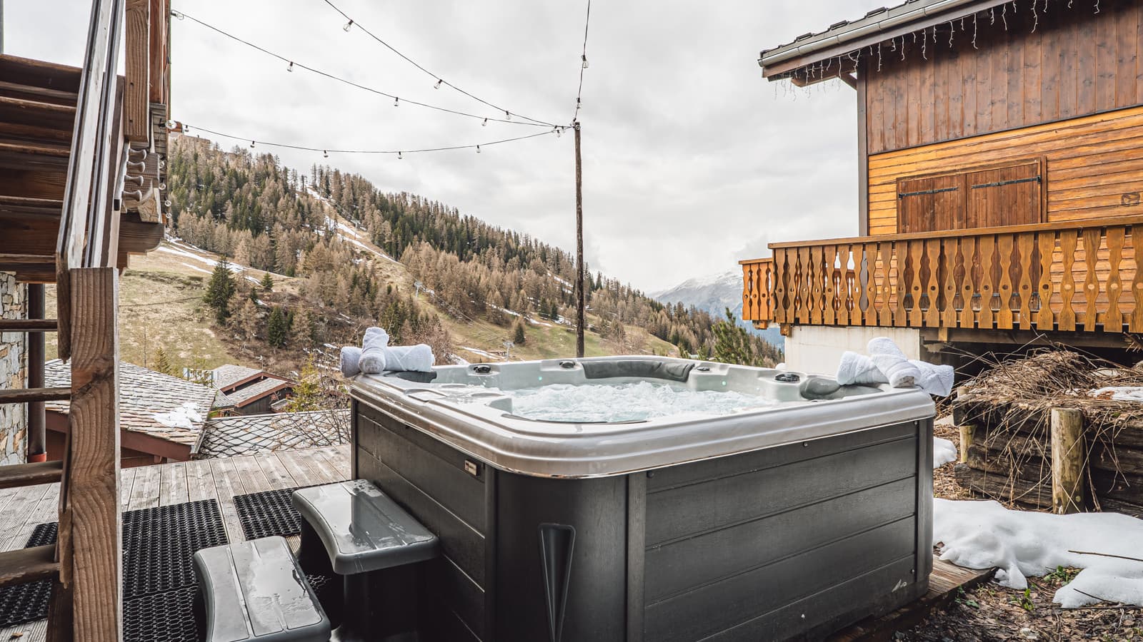 klosters-hot-tub_22182
