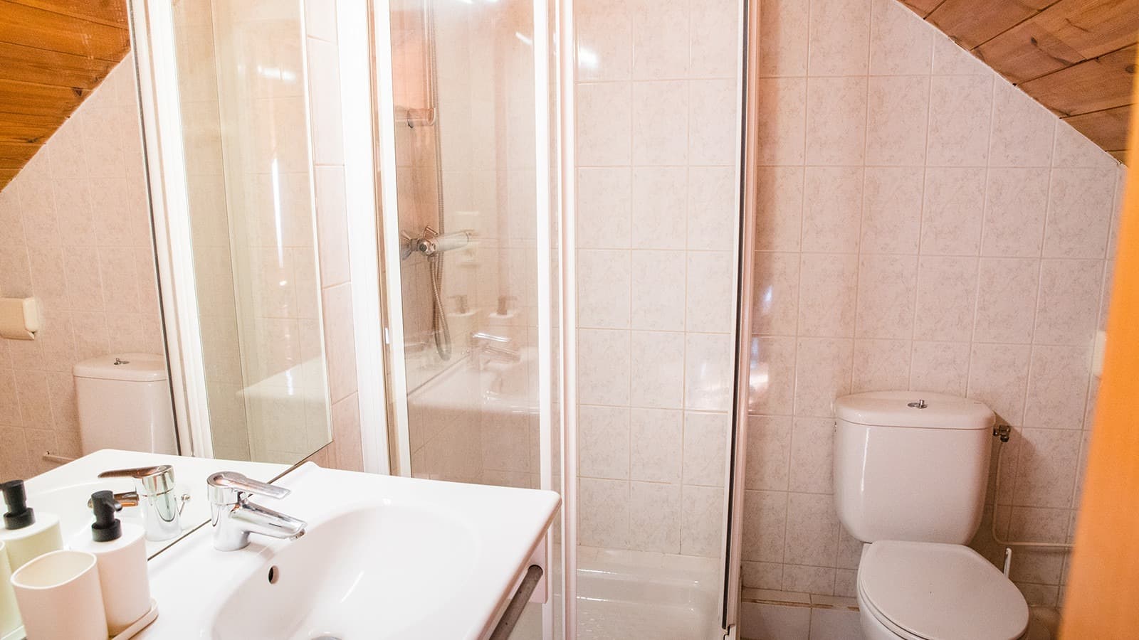 rouses-bathroom-4_21119