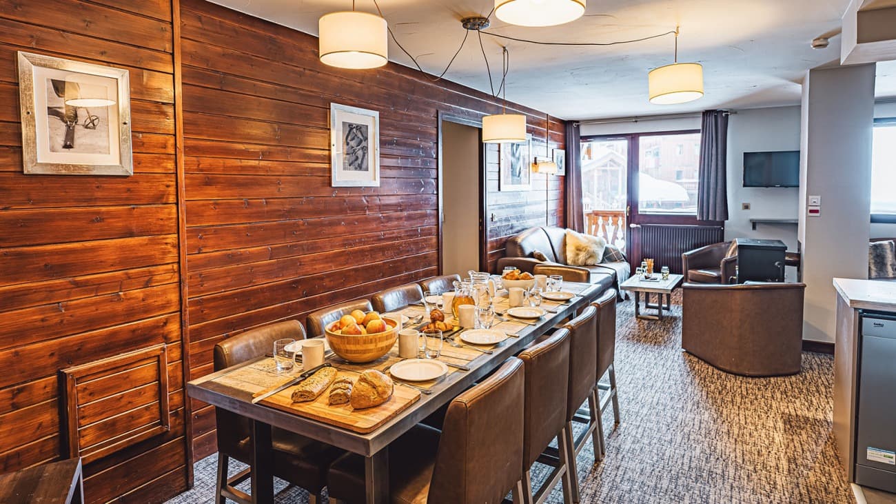 sagittaire-dining-area_20907