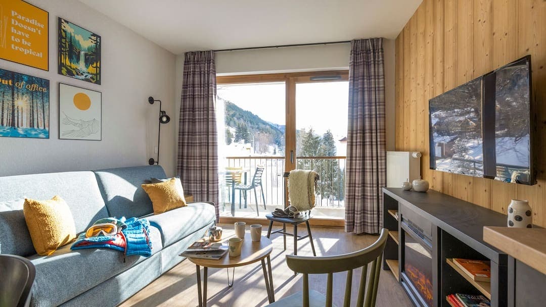 ACC_948496_FRA_SER_02WebOriginal