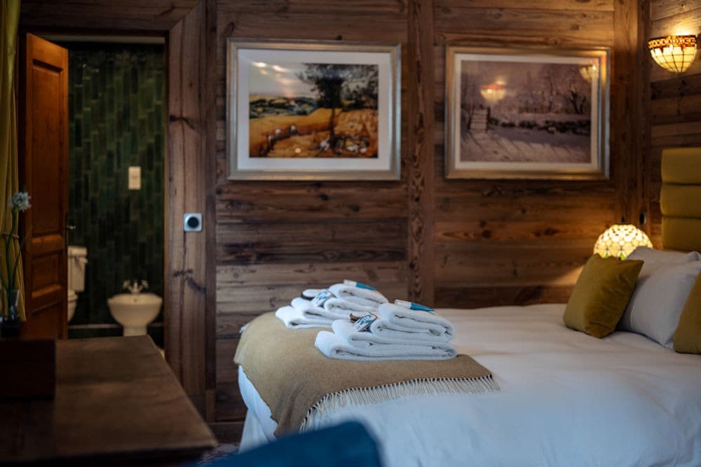 Family_Room_Detail_2