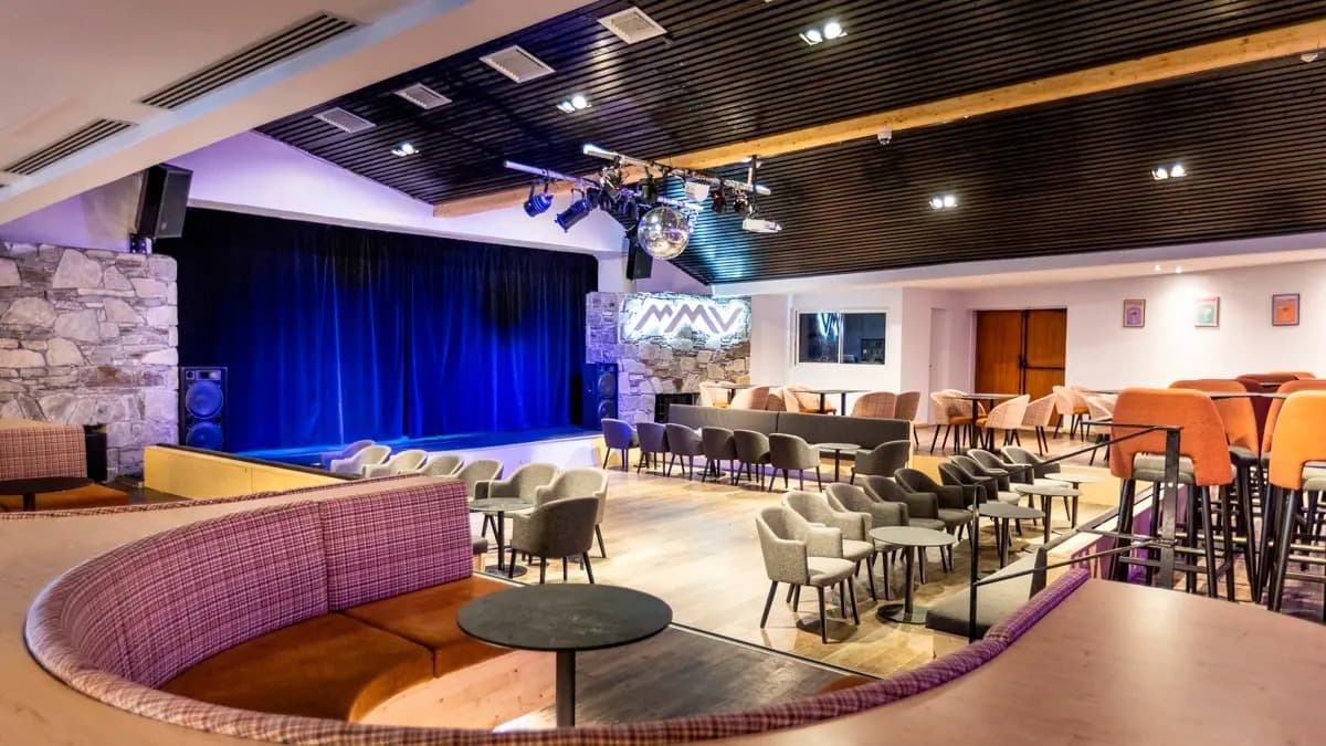 hotel_les_arolles_val_thorens_ba