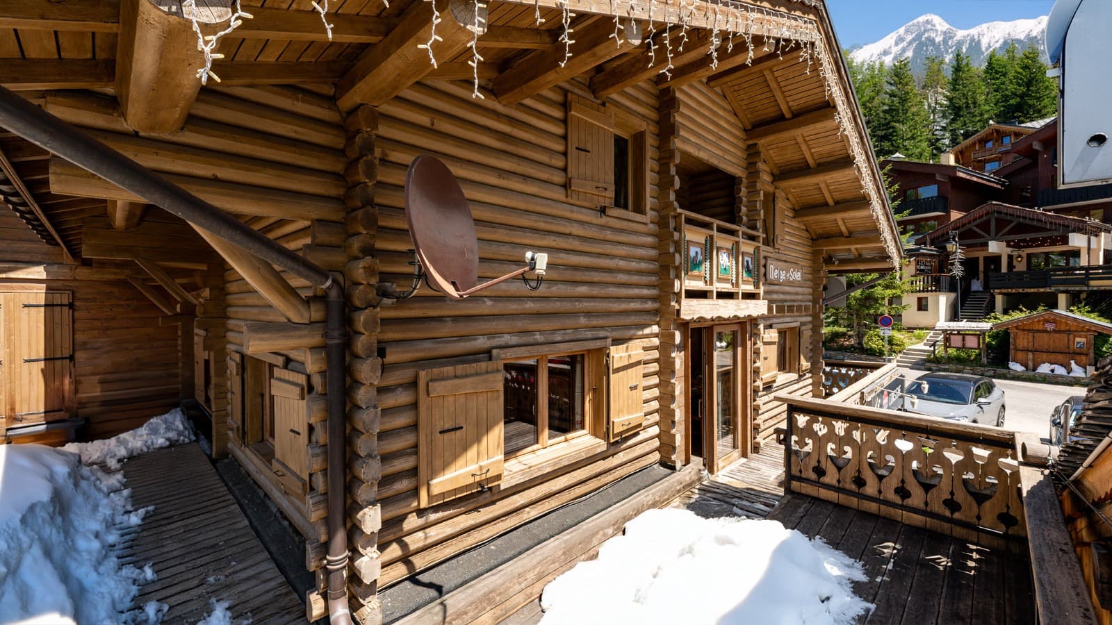 neige-et-soleil-balcony_22417