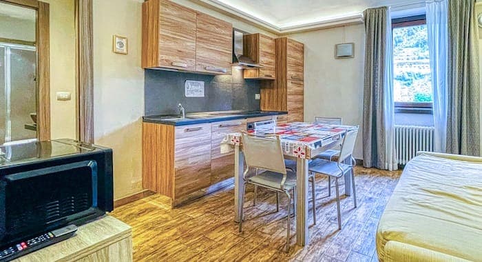 ACC_009236_ITA_BAR_04WebOriginal