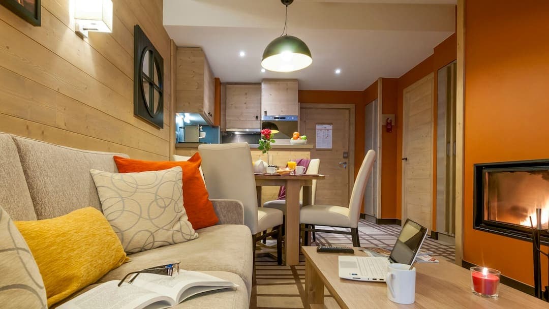 ACC_989774_FRA_FLA_13WebOriginal