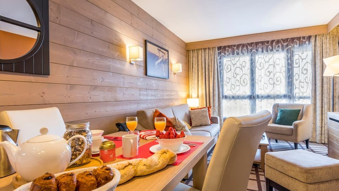 ACC_989774_FRA_FLA_24WebOriginal