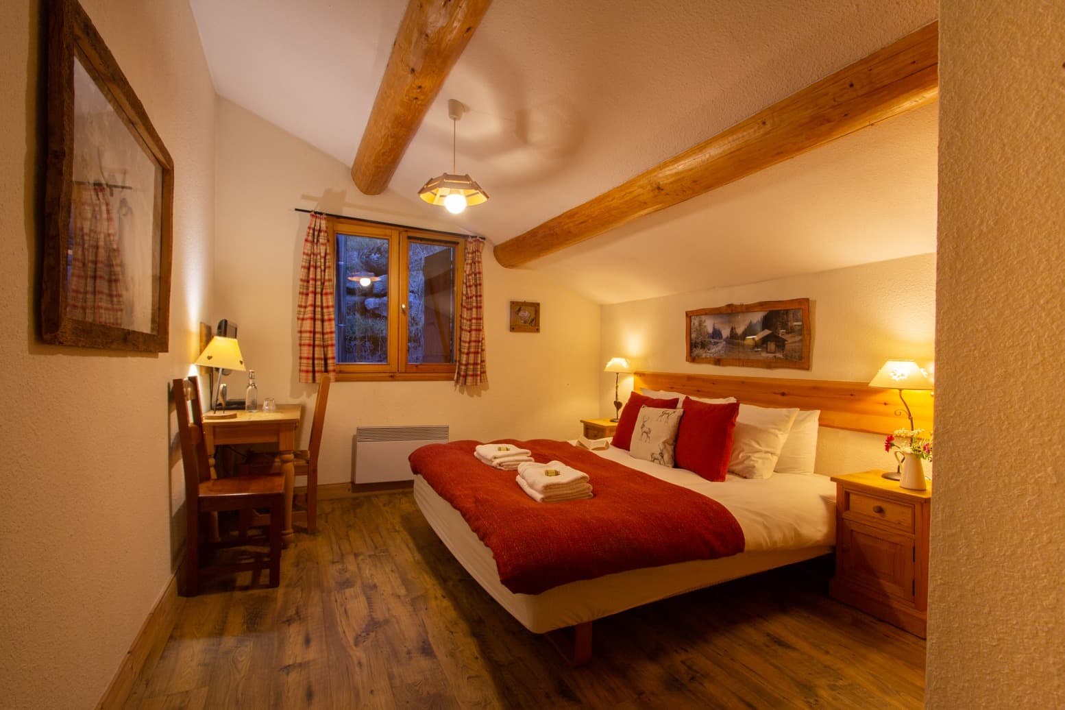 CDB-Bedroom-Room-3-3