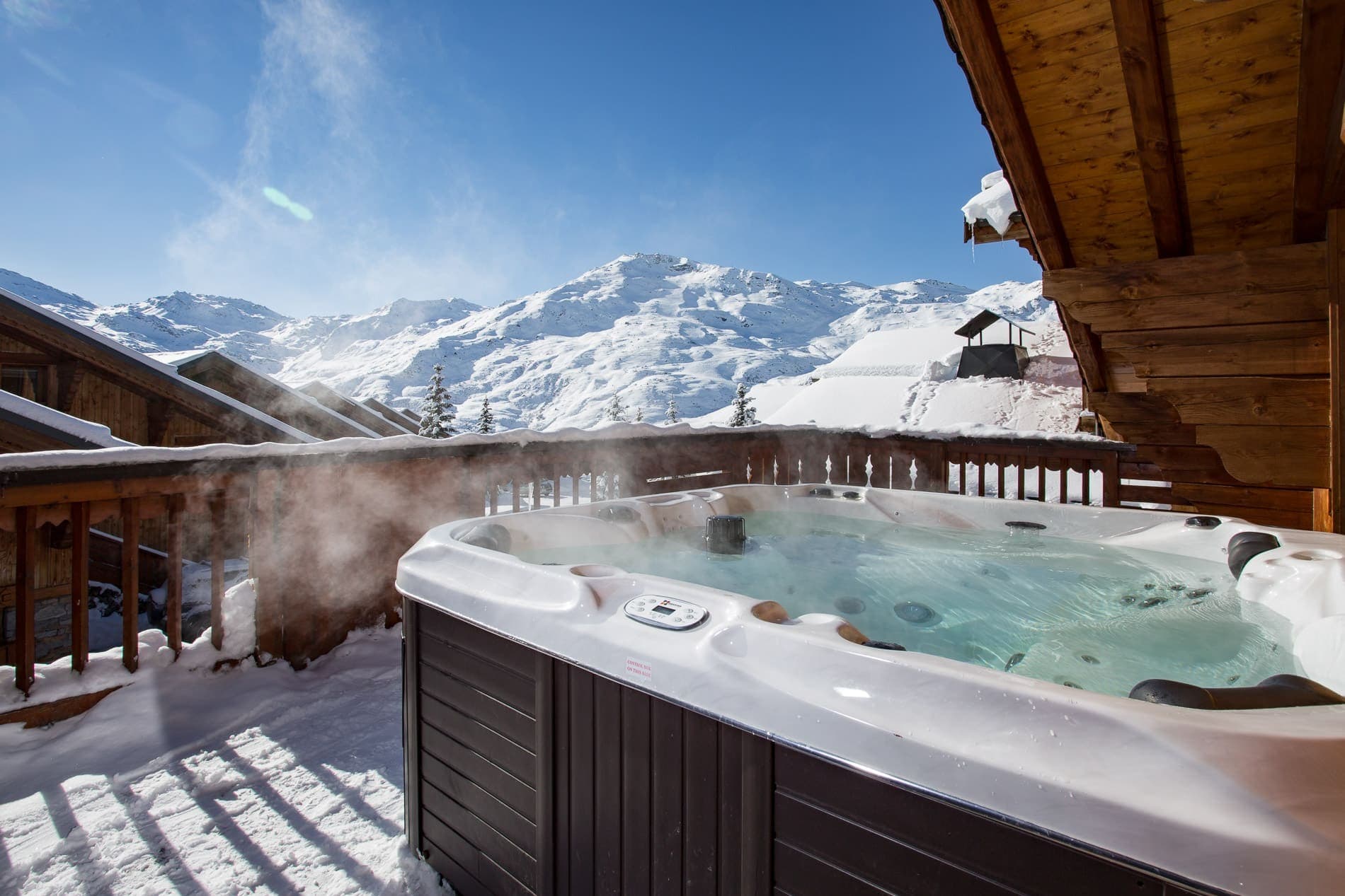 Chalet-Claudia-Hot-Tub