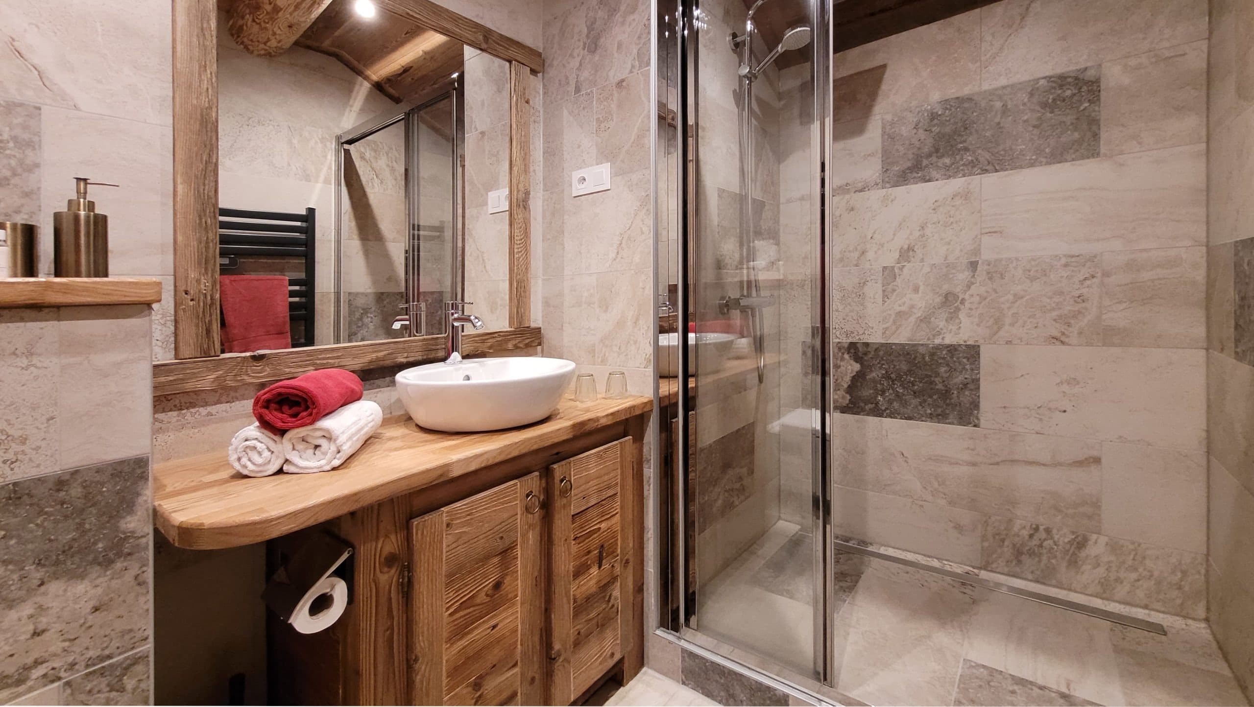 Chalet-Indah-Bathroom-1-scaled-1