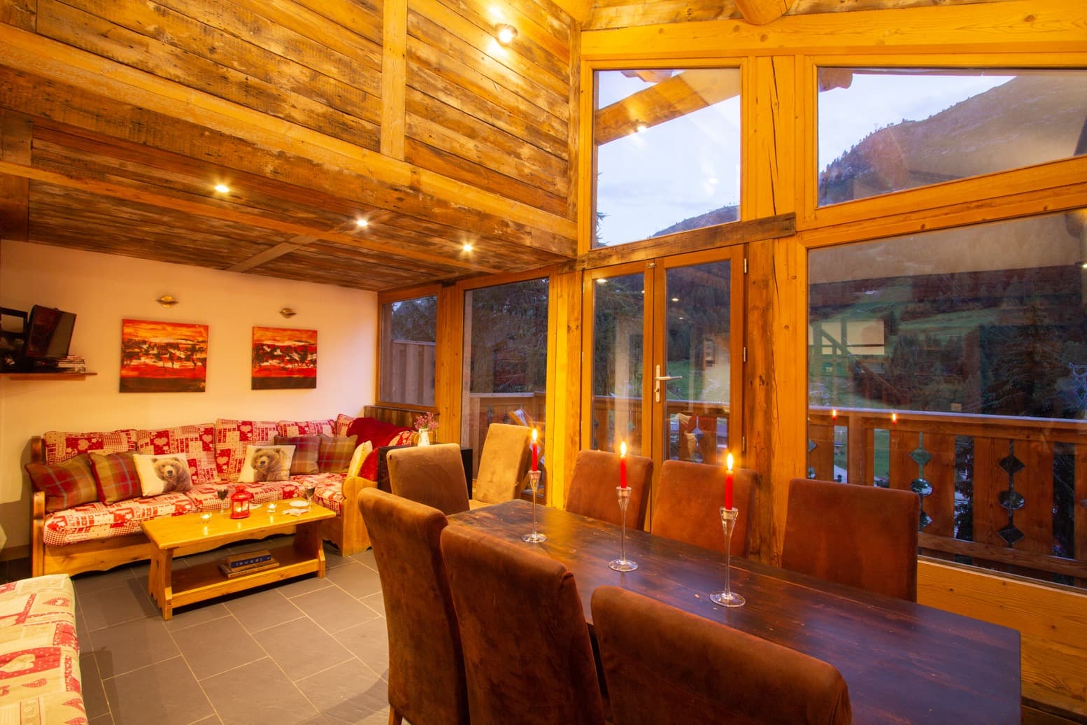 Hattiers-Apartment-1-Living-Area (2)