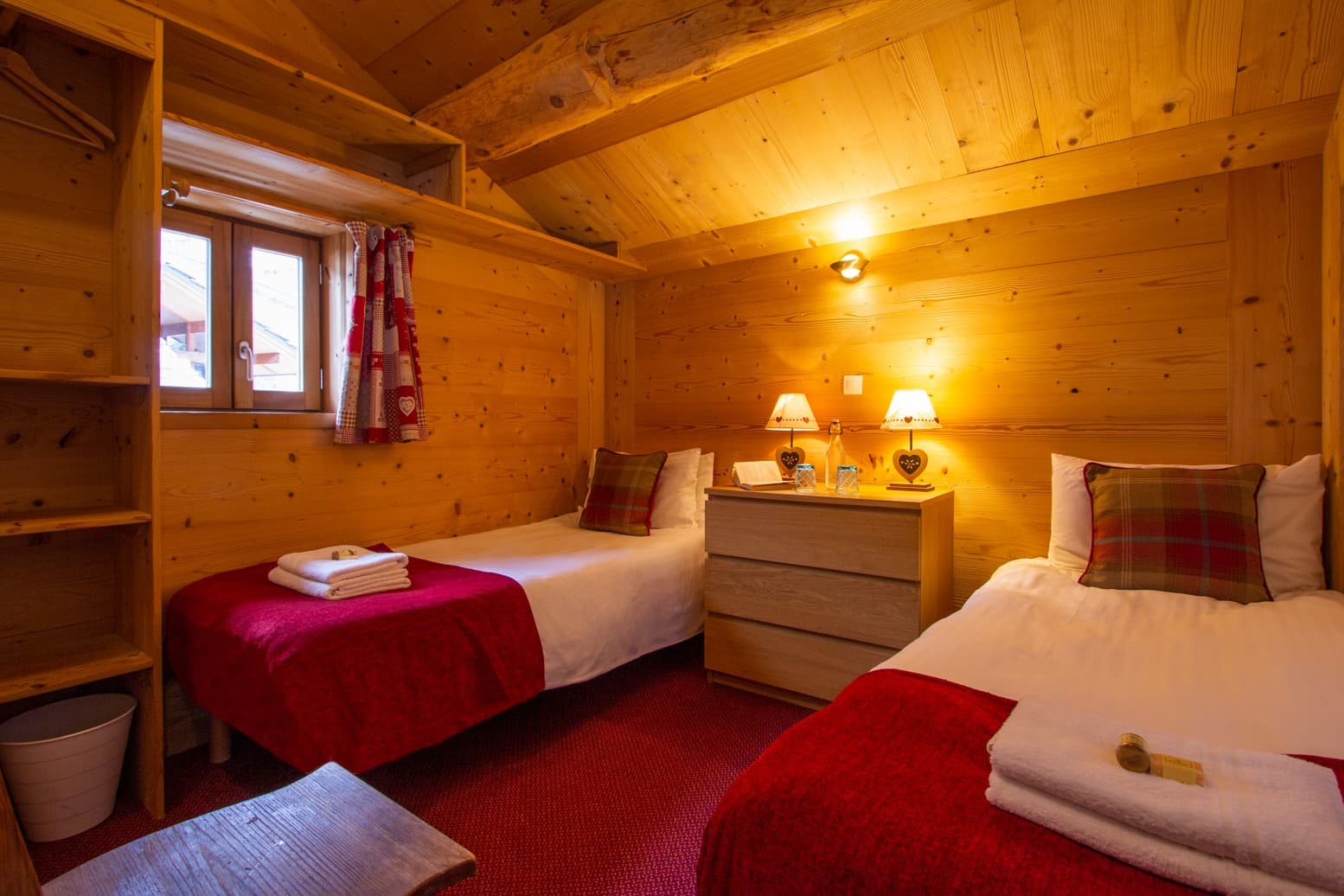 Hattiers-Apartment-2-Bedrooms-Ro