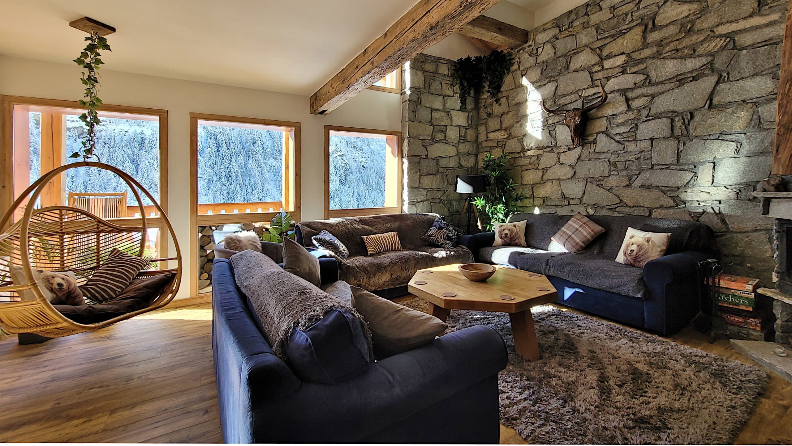 Indah-daytime-living-room-1-scal