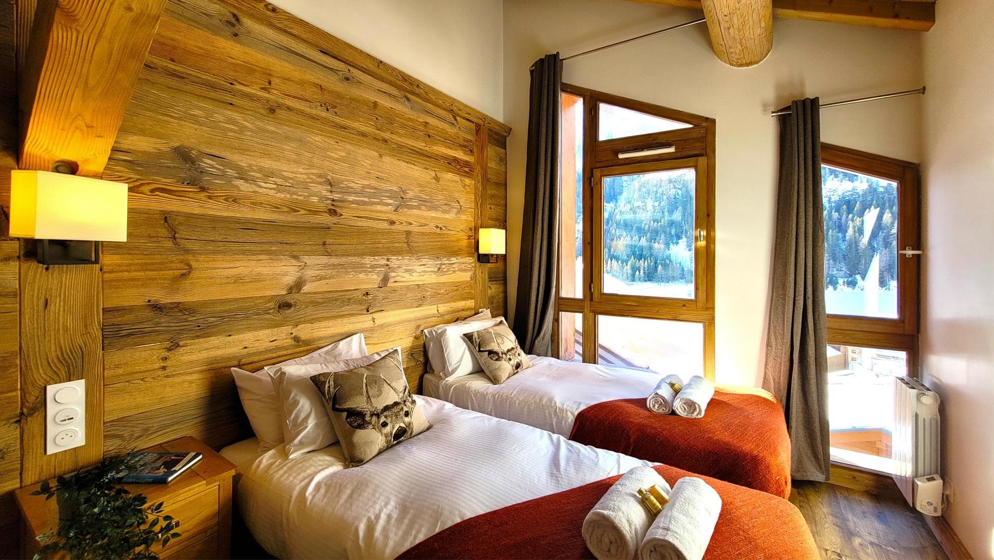 Landscape-Isabella-Bedroom-6-Cop