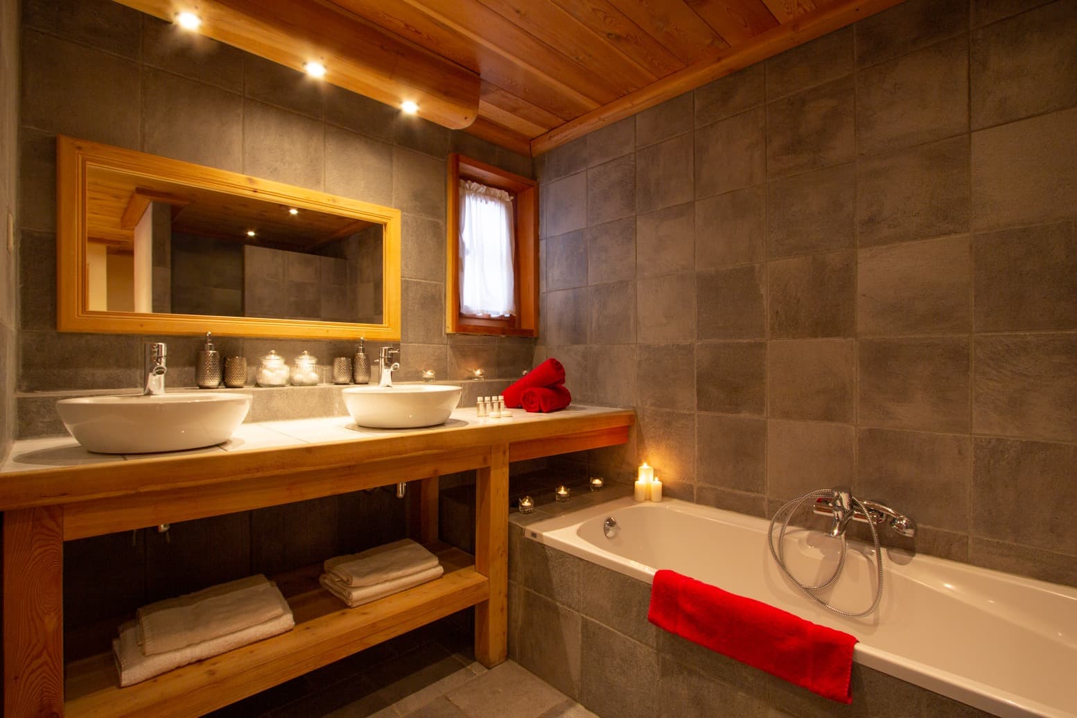 Panoramique-Bathroom-Room-4-3