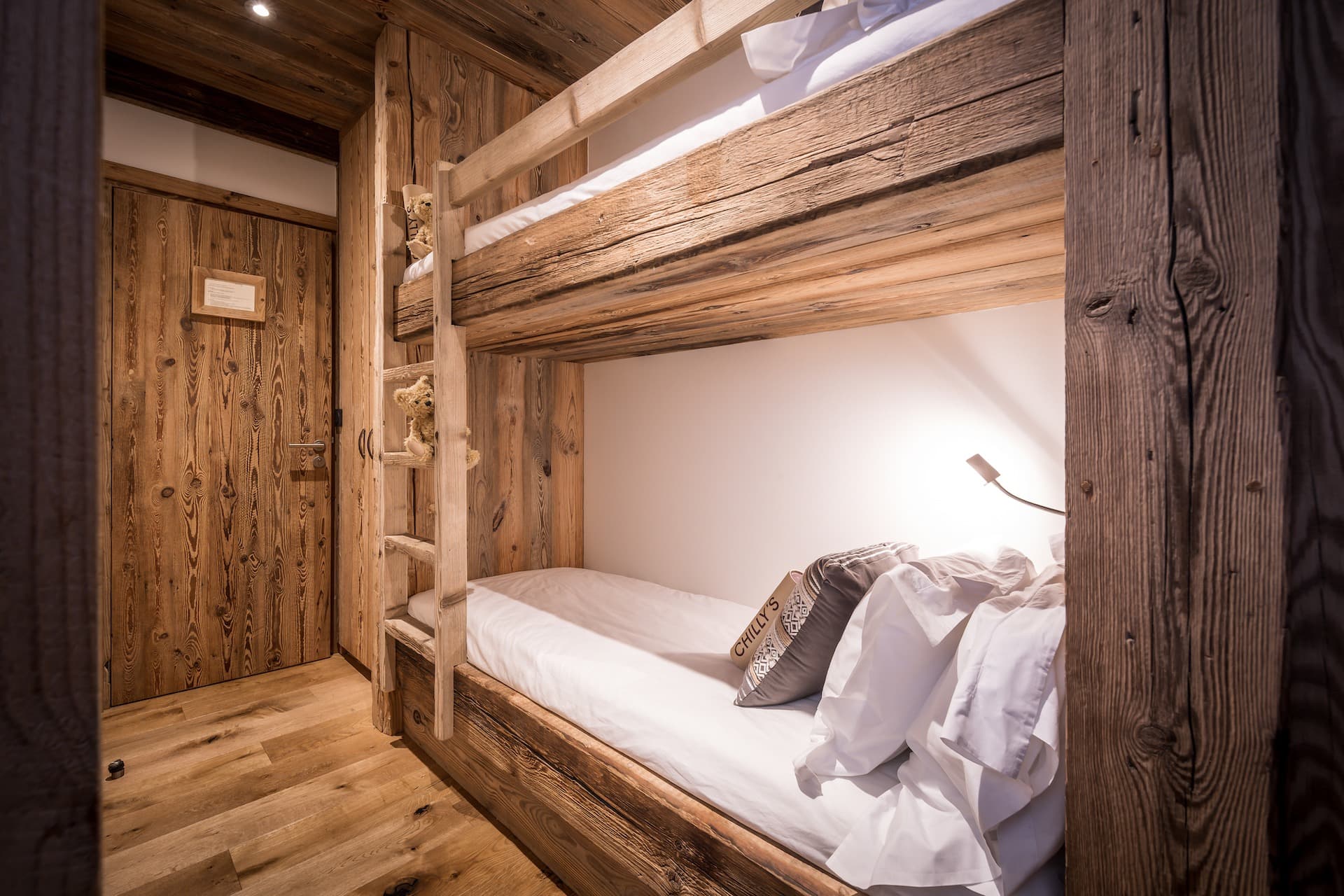 inoko_bunk_room_1