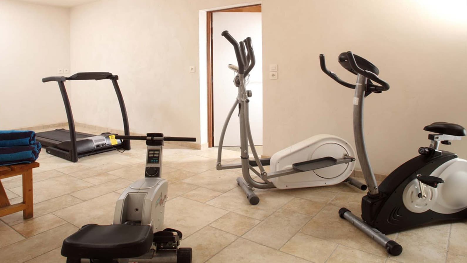 laetitia,_chalet_in_meribel,_fra