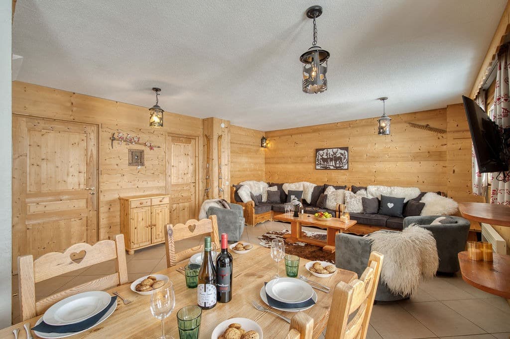 1728296325AnneSofieHjort-10edit1