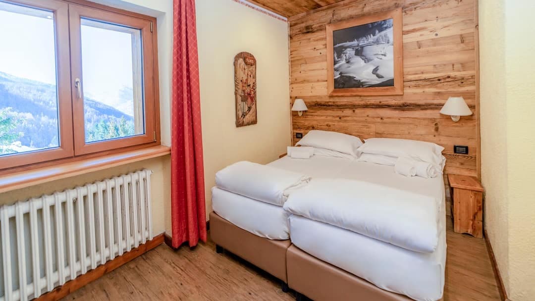 ACC_023409_FRA_CLU_23WebOriginal