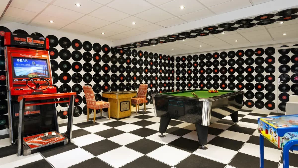 hotel_ibiza_les_deux_alpes_games