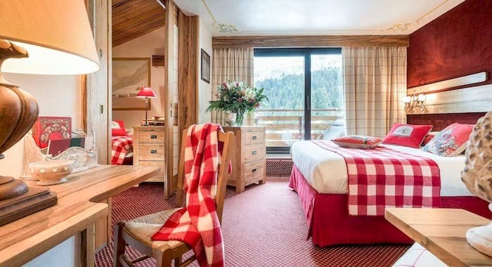 ACC_949493_FRA_MER_10WebOriginal