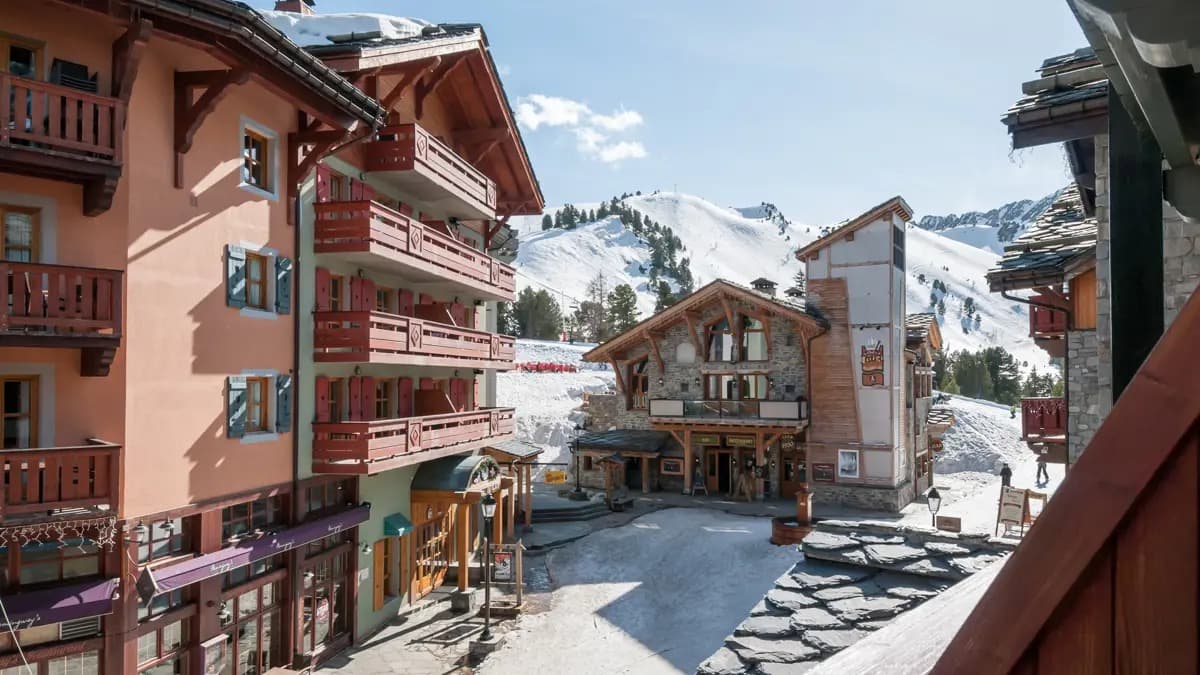 arc_1950_le_village_apartments_l (2)