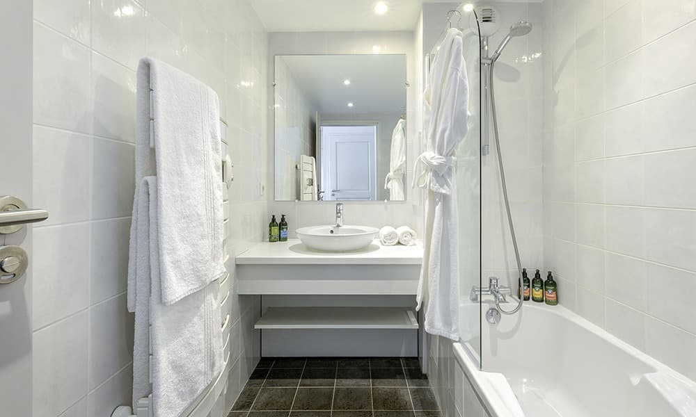 chalet-appaloosa-bathroom-1000-x