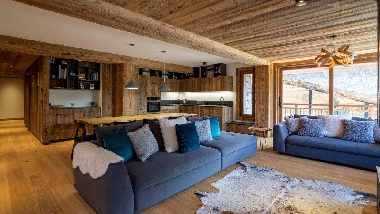 luxury-ski-chalet-meribel-little