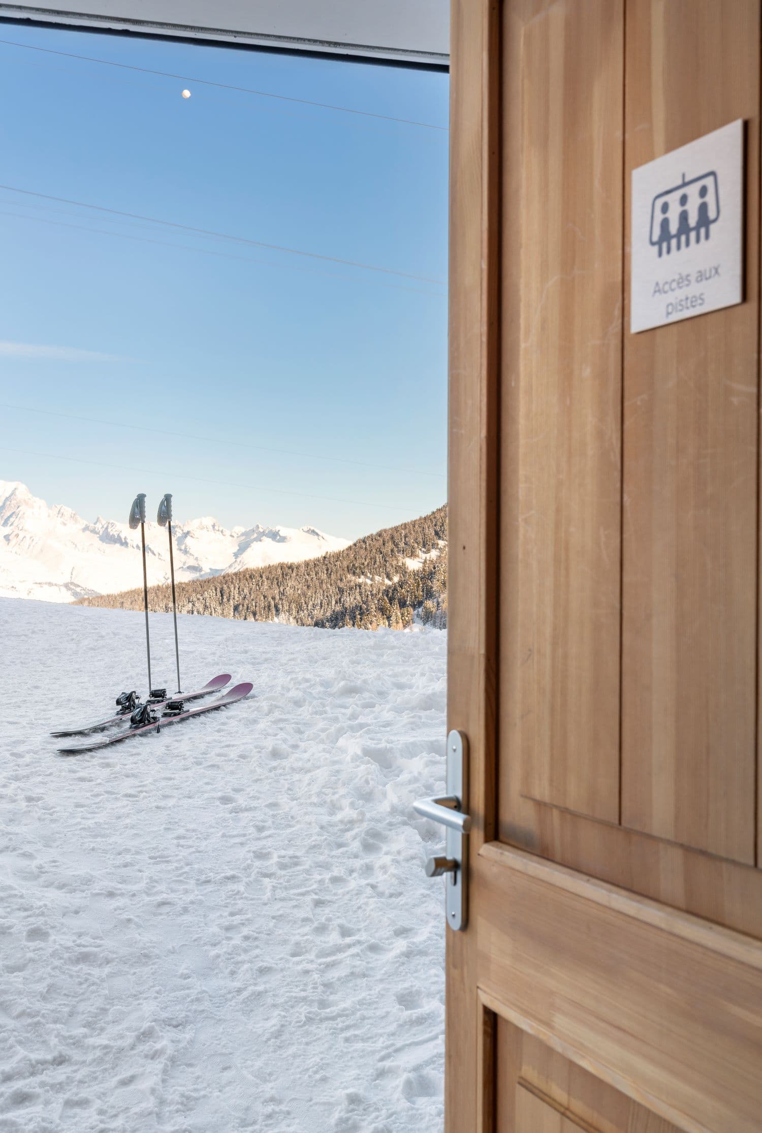 Manaka piste access