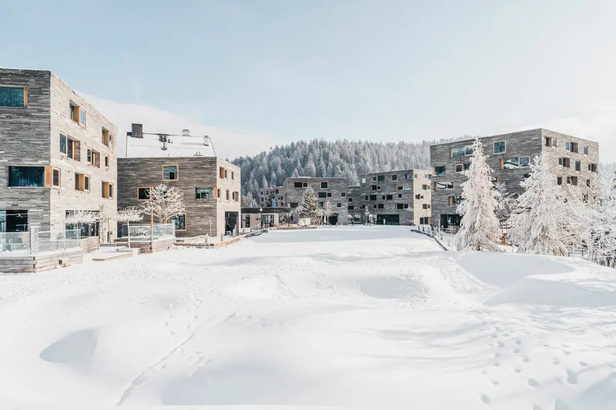 laax_switzerland_rocks_resort_ex