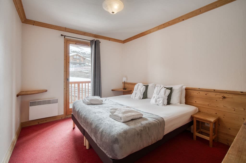 17121582554.Bedroom1