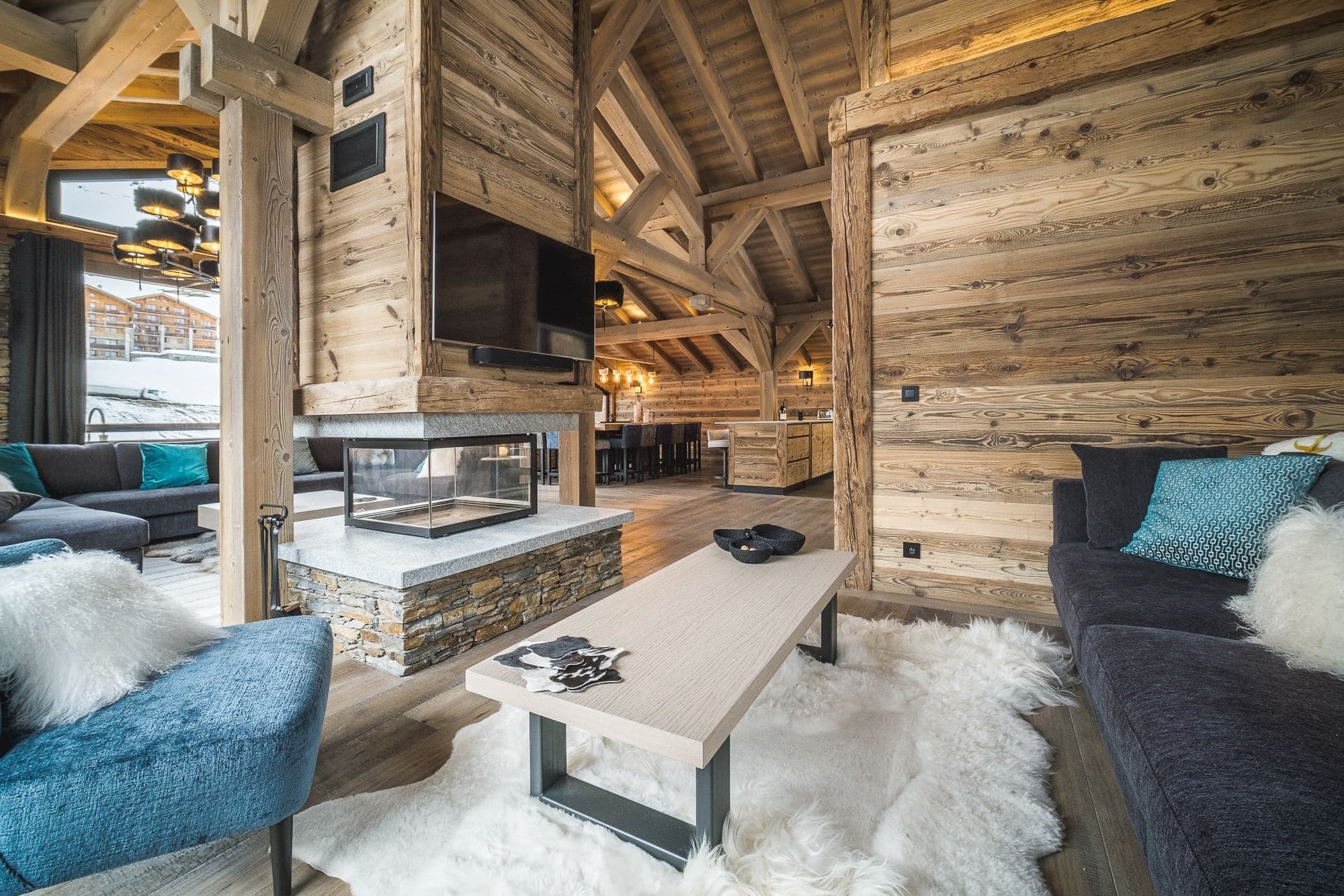 1774521905optimized_chalet_aroll
