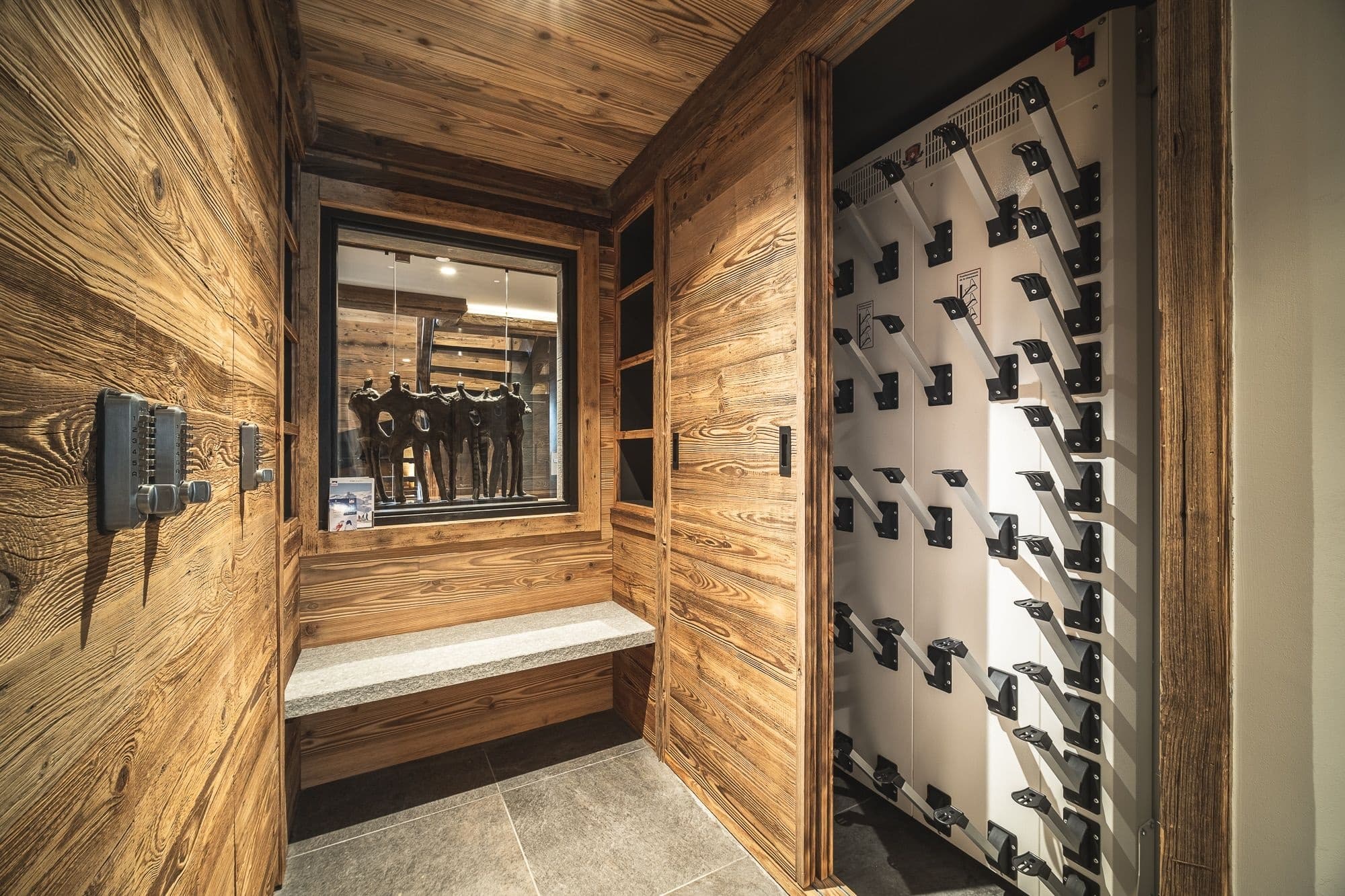 1774521958optimized_Ski_room_b