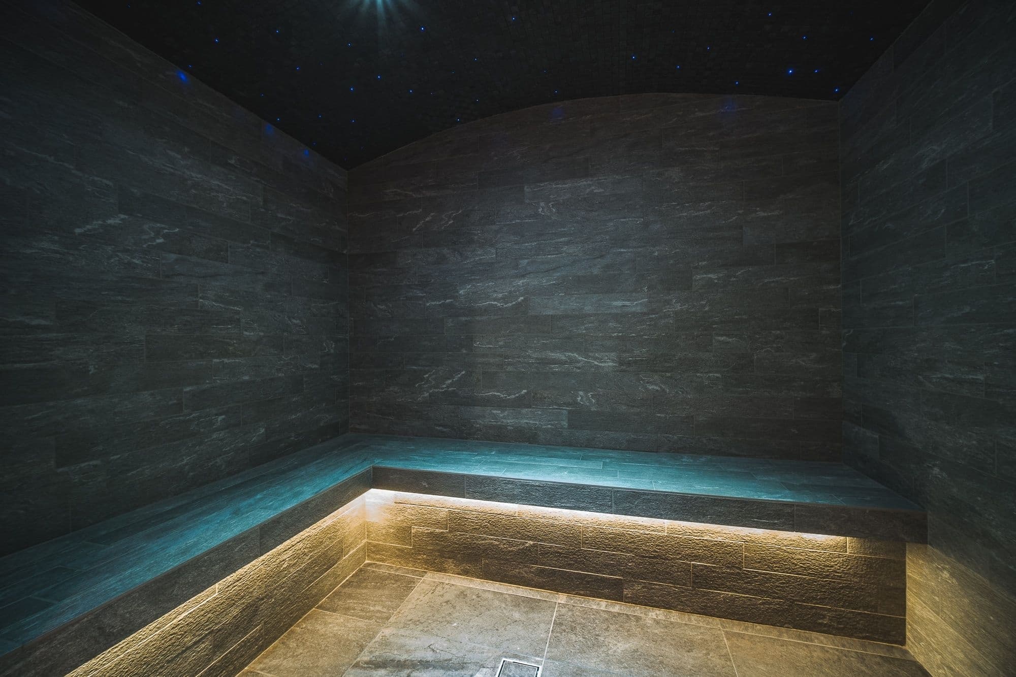 1774521979optimized_Hammam