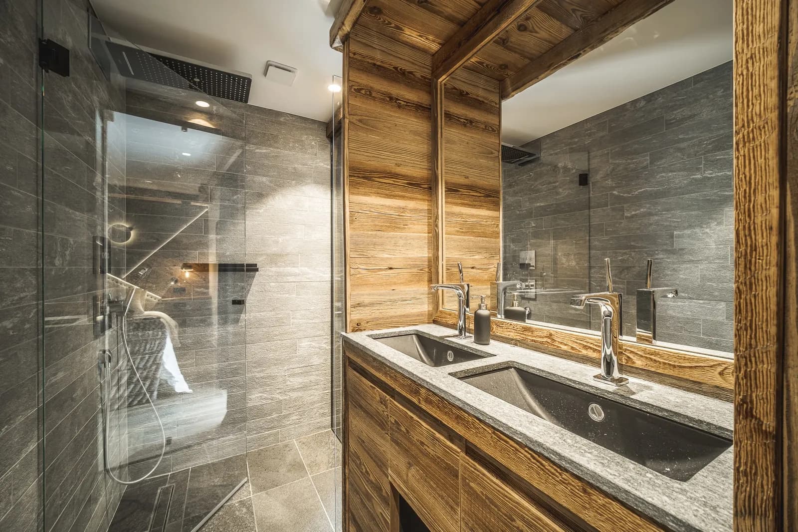 1774522042BathroomMaster-optimiz