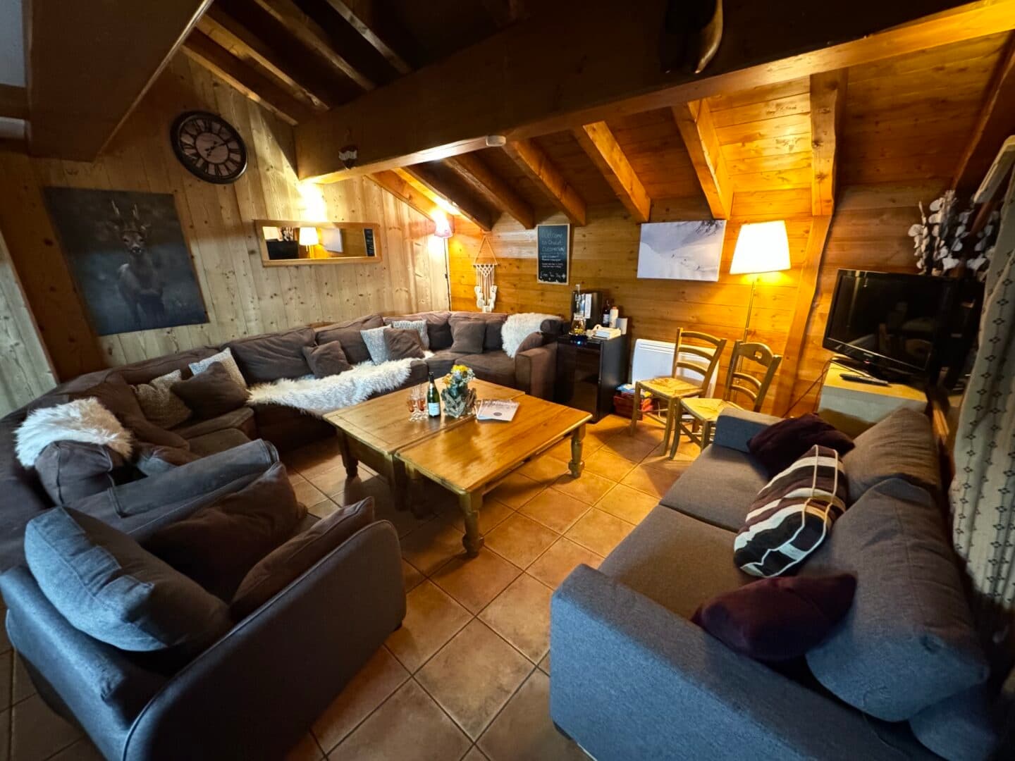 ANTCLELOUNGE-2