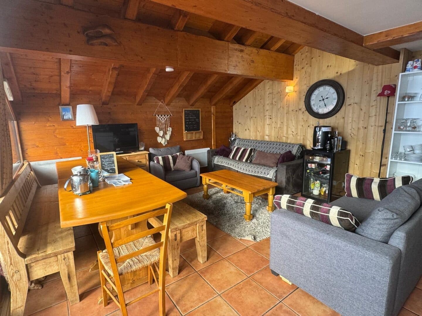ANTLOUNGENEW1