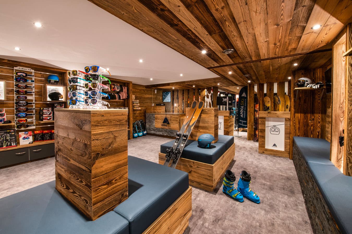 Alpine Lodge