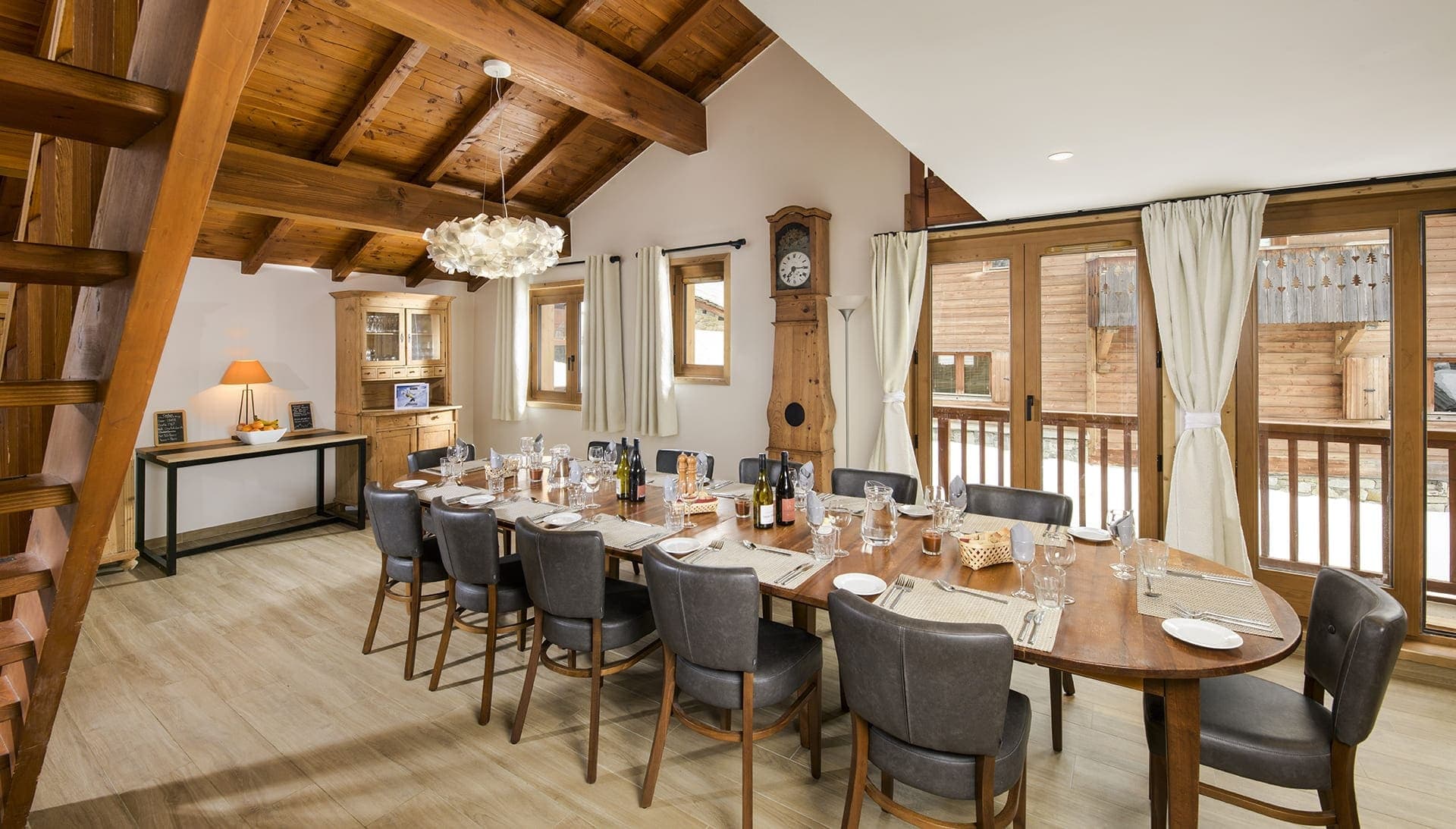 CHALET-CAMILLE-DINING-web-2