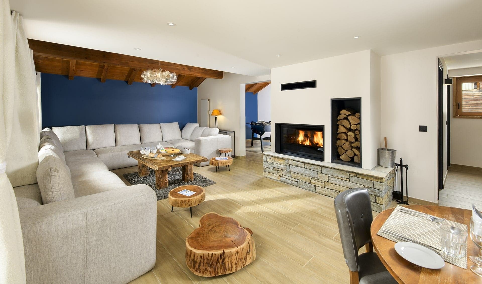 CHALET-CAMILLE-LIVING-web-min