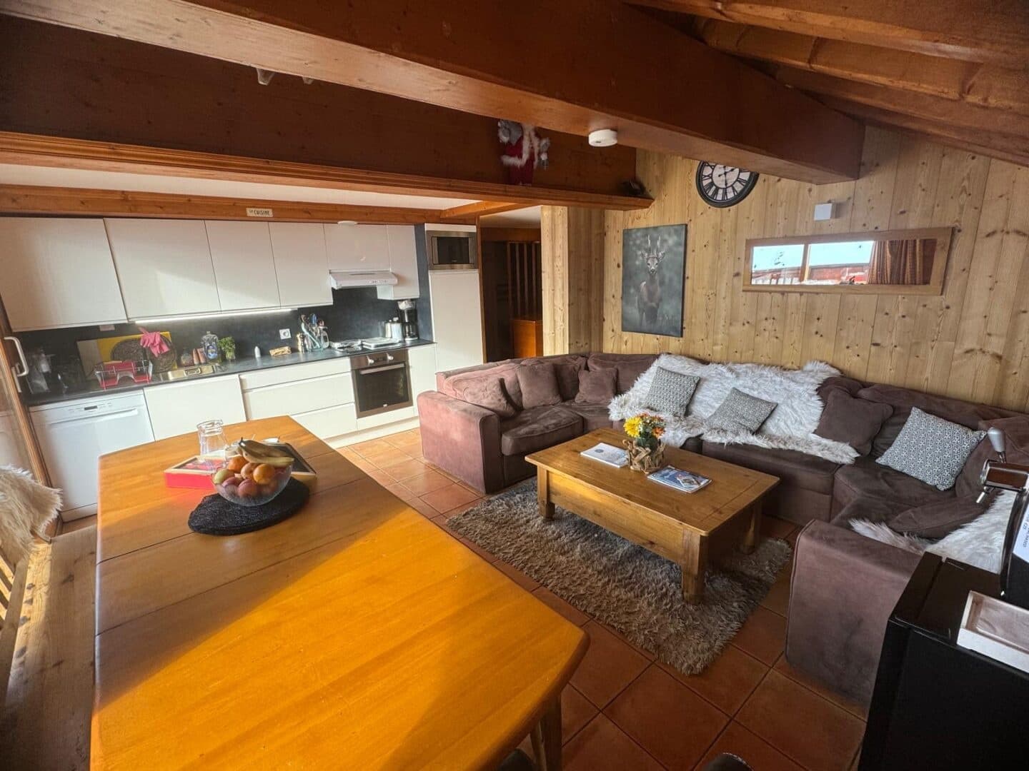 CLELOUNGE3