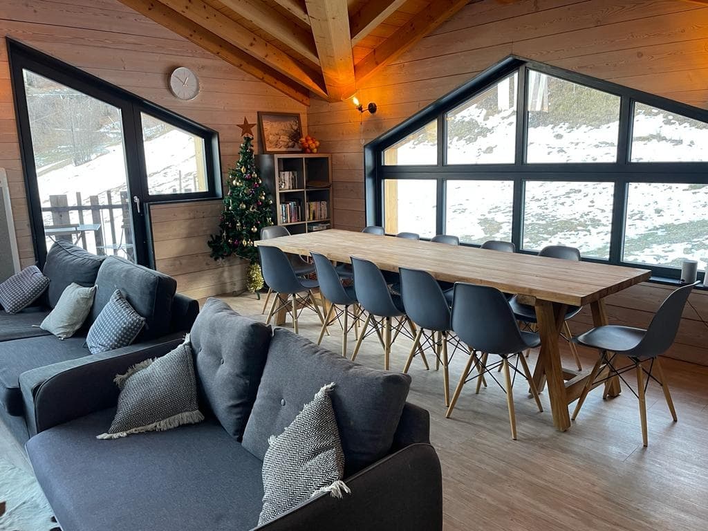 EDE-DINING-2023
